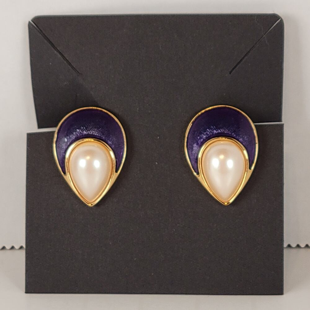 Vintage Monet Gold Tone Clip-On Earrings Blue Enamel Faux Pearl Teardrop